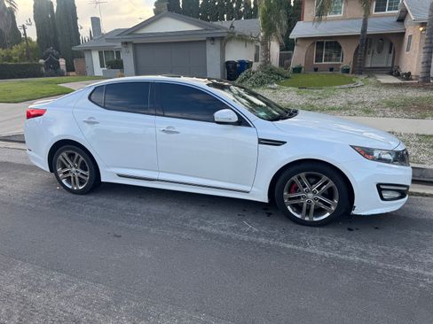 Used 2013 Kia Optima SX w/ Limited Pkg image 4