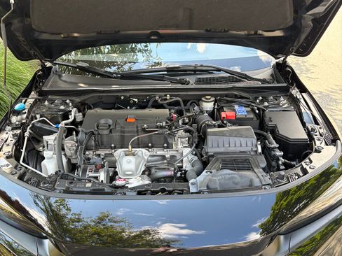 Used 2022 Honda Civic Sport image 6