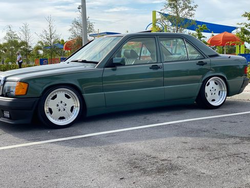 Used 1993 Mercedes-Benz 190 E 2.3 image 4