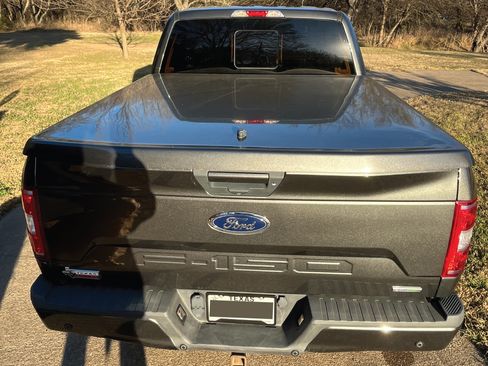 Used 2018 Ford F150 XLT w/ Equipment Group 302A Luxury image 2