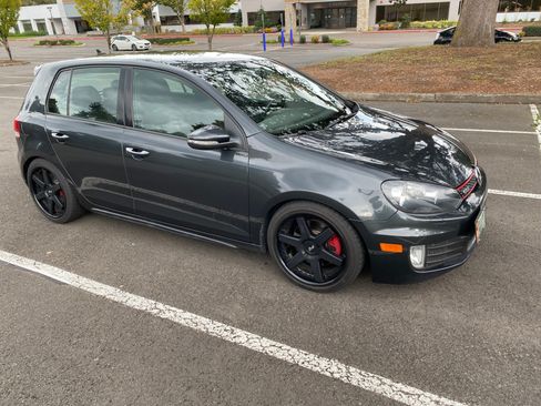 Used 2013 Volkswagen GTI Wolfsburg Edition image 4