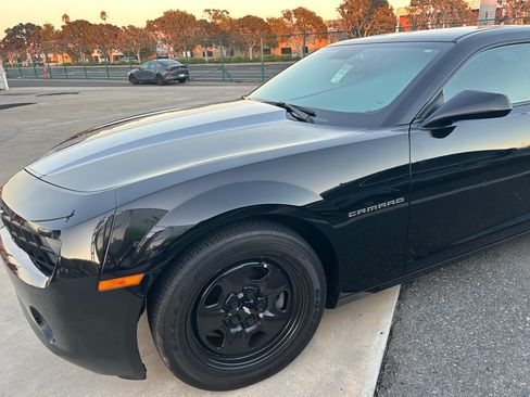 Used 2011 Chevrolet Camaro LS w/ Silver Stripe Package RWD image 6