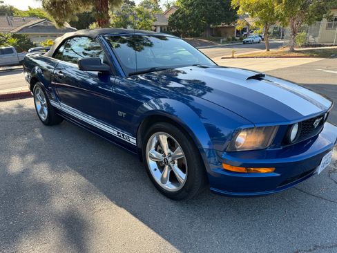 Used 2007 Ford Mustang GT RWD image 22
