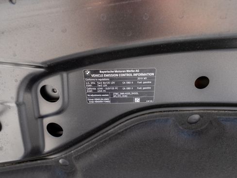 Used 2019 BMW 750i xDrive w/ Luxury Rear Seating Package image 24