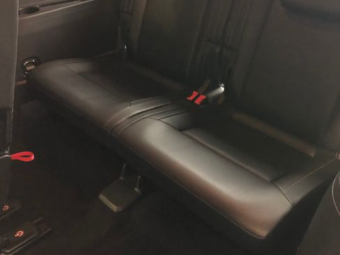 Used 2019 Volkswagen Atlas SE w/ Towing Package image 10