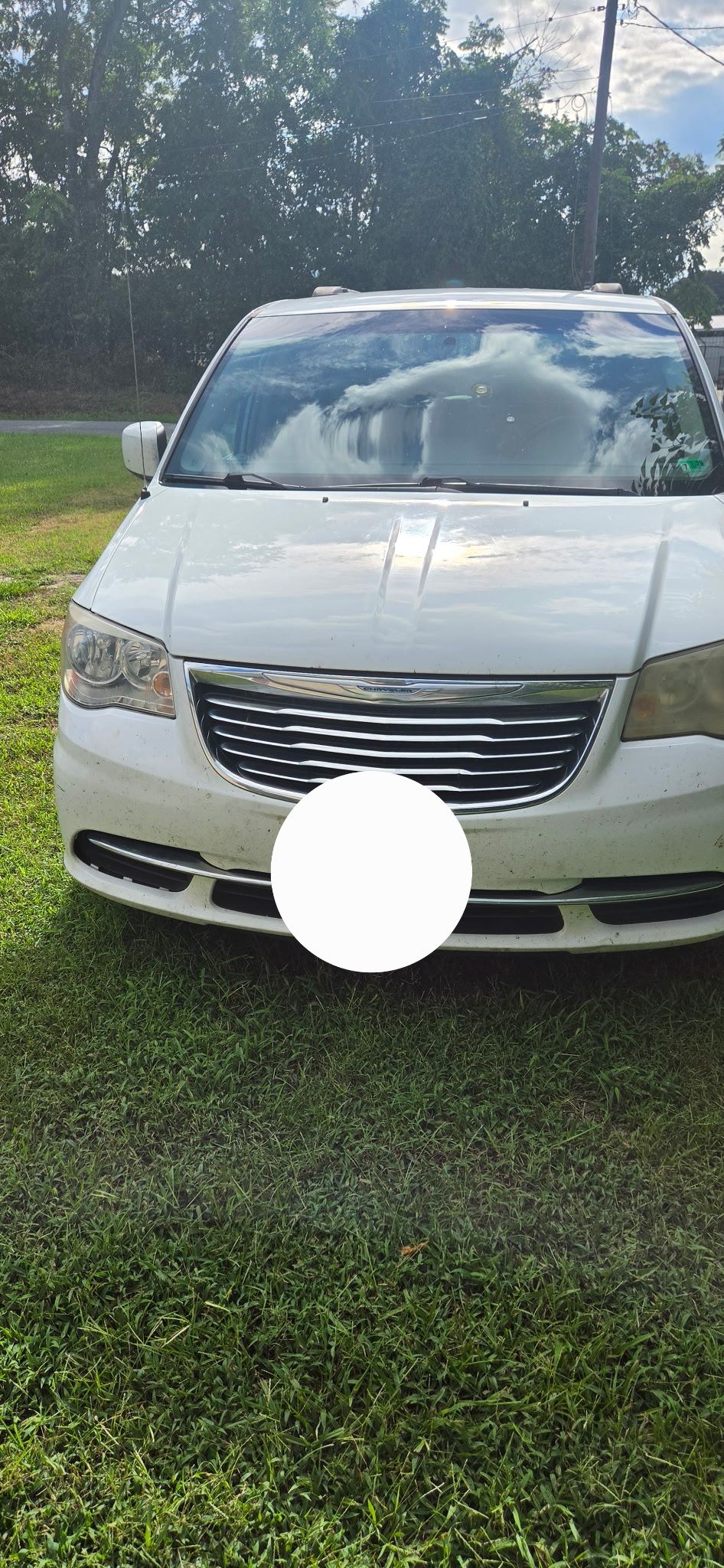 Used 2015 Chrysler Town & Country LX FWD image 6