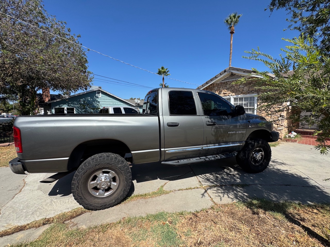 Used 2006 Dodge Ram 2500 Truck Laramie AWD/4WD image 13