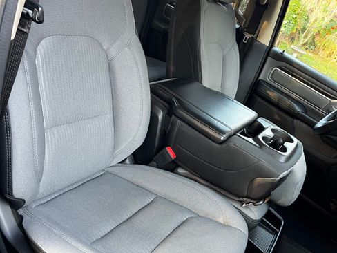 Used 2020 RAM 1500 Big Horn image 12