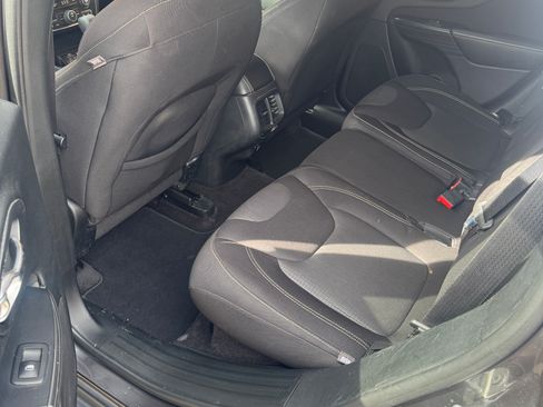 Used 2017 Jeep Cherokee Latitude w/ Safety/Convenience Group image 13