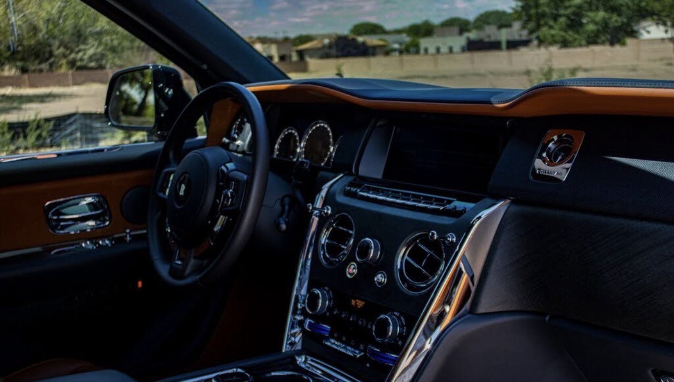 Used 2022 Rolls-Royce Cullinan w/ Dynamic Package AWD/4WD image 8
