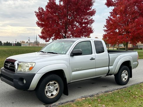 Used 2008 Toyota Tacoma 4x4 Access Cab V6 image 5