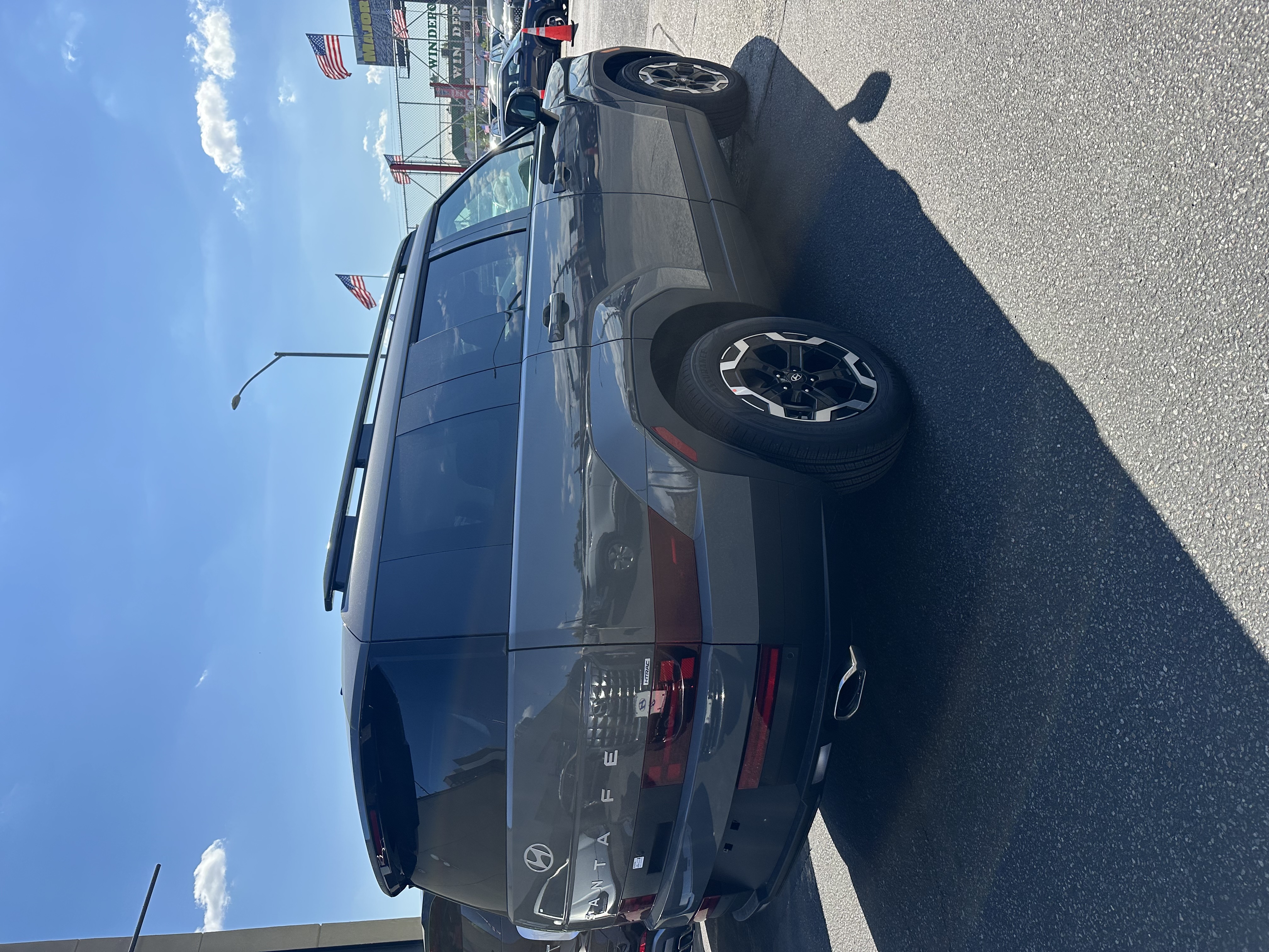 Used 2025 Hyundai Santa Fe SEL AWD/4WD image 15