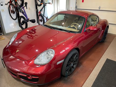 Used 2008 Porsche Cayman RWD image 18