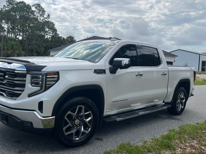 Used 2025 GMC Sierra 1500 SLT w/ SLT Premium Plus Package