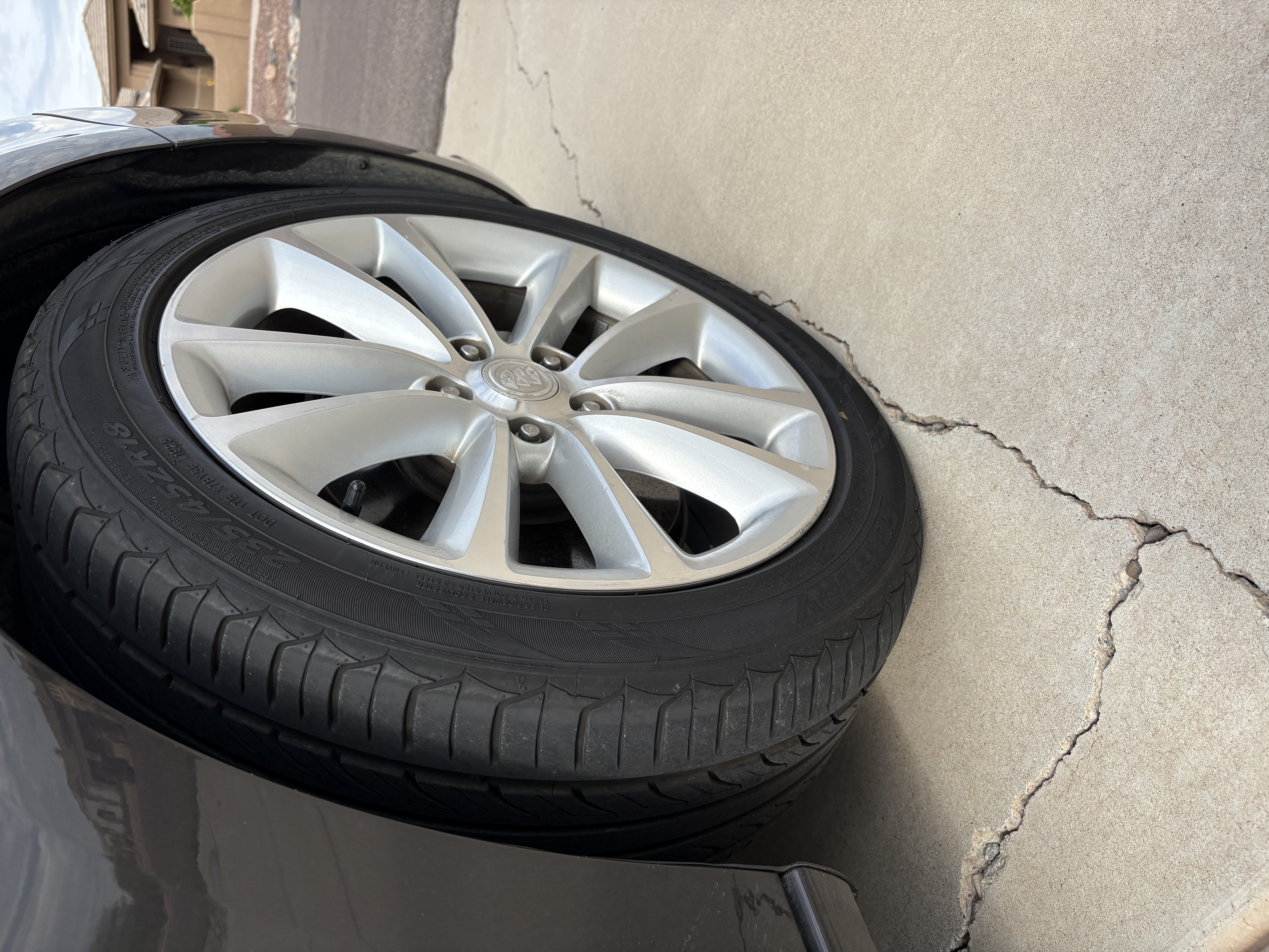 Used 2012 Buick Verano Convenience FWD image 12