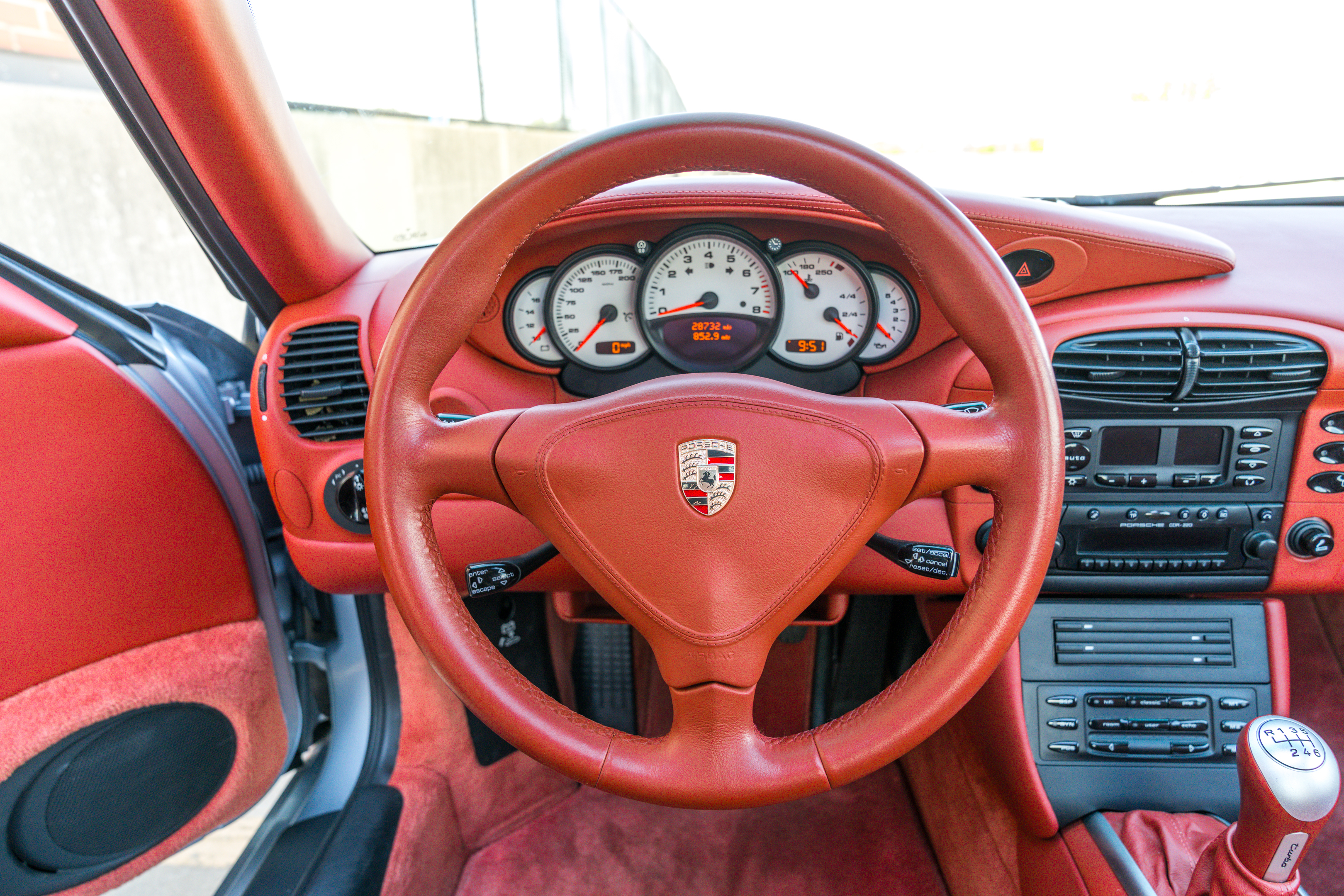 Used 2001 Porsche 911 Turbo AWD/4WD image 17