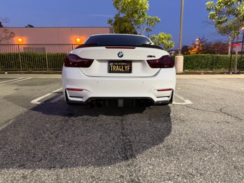 Used 2015 BMW M4 Convertible 2D image 22