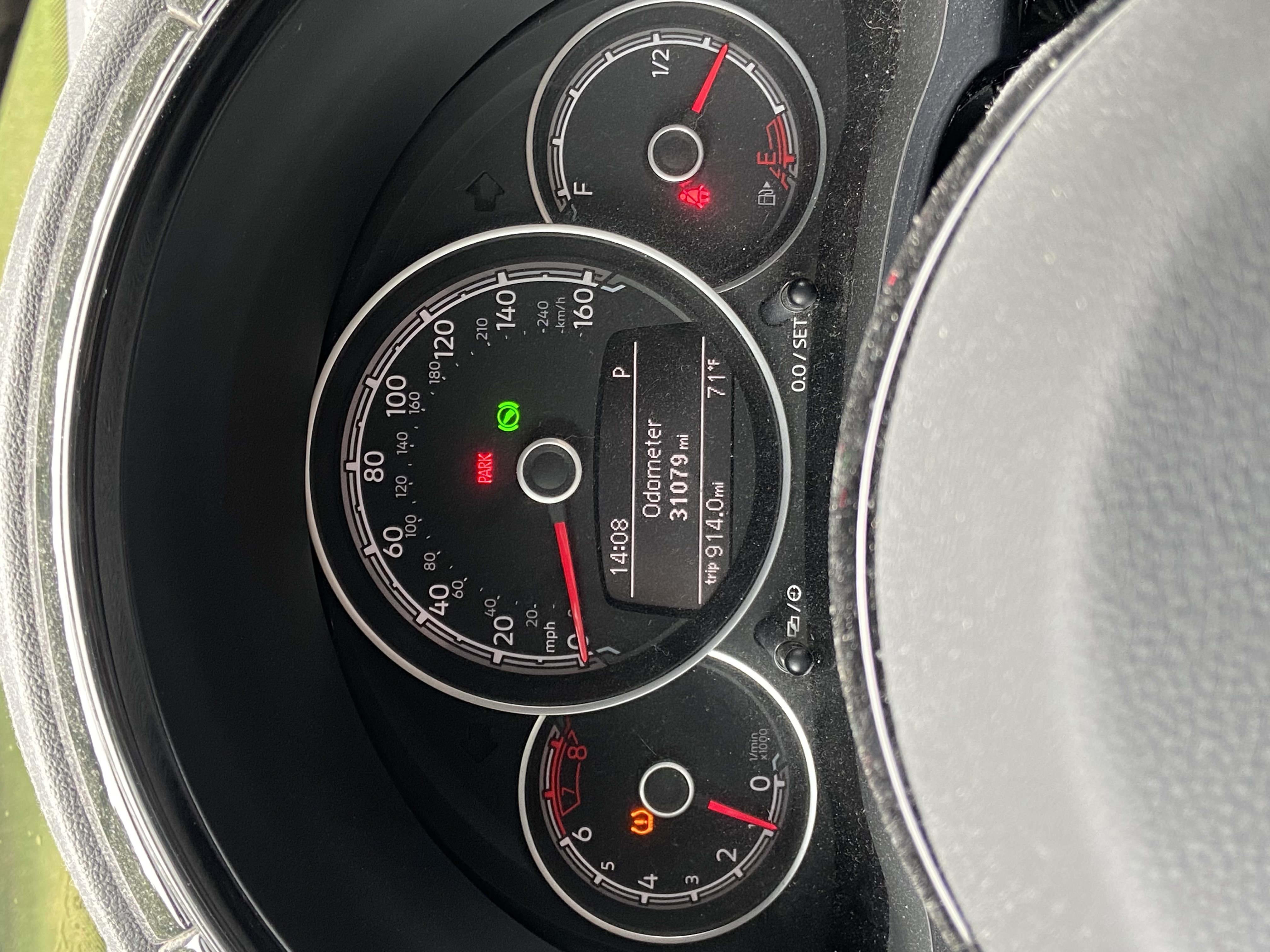 Used 2018 Volkswagen Beetle 2.0T S FWD image 5