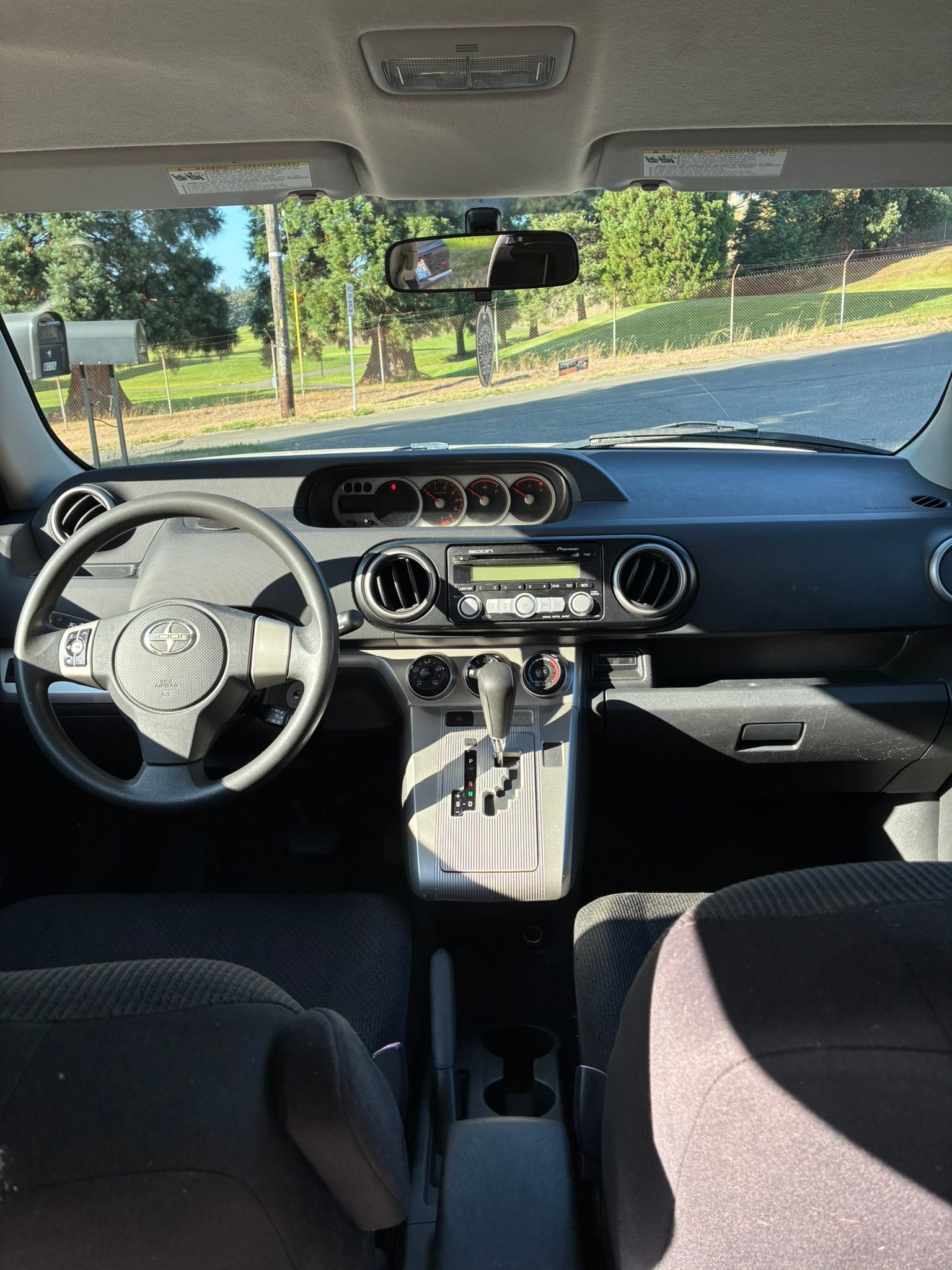 Used 2008 Scion xB FWD image 9