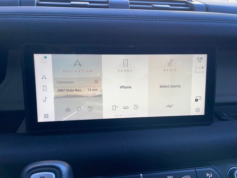 Used 2020 Land Rover Defender 110 S image 13