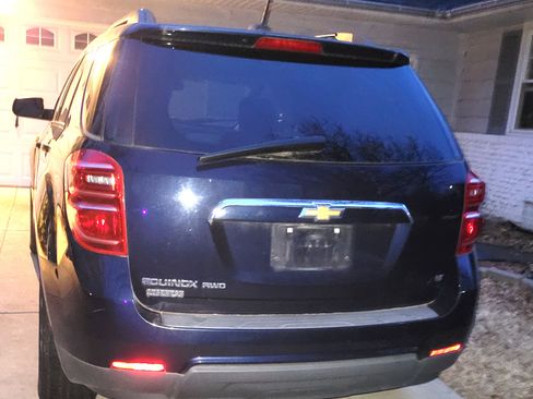 Used 2017 Chevrolet Equinox LT image 5