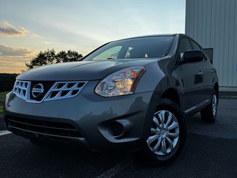 Used 2013 Nissan Rogue S FWD image 5