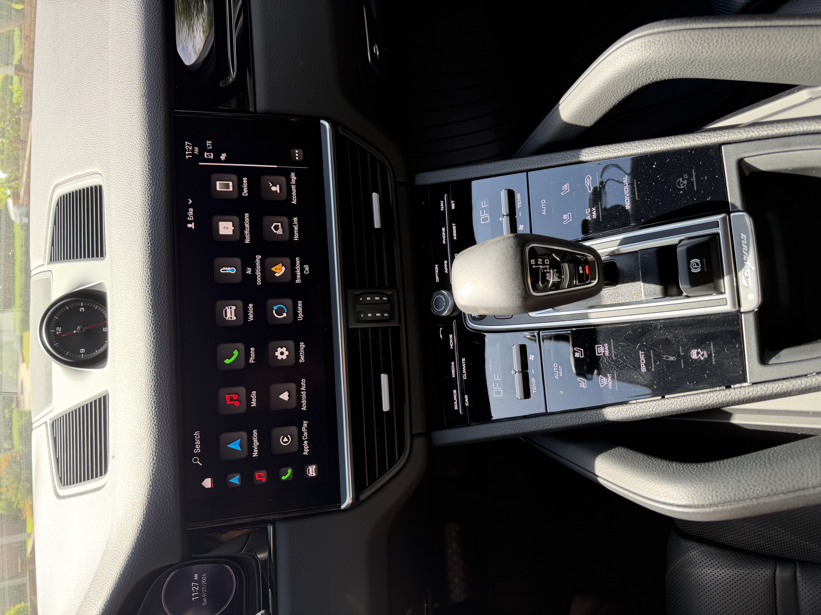 Used 2023 Porsche Cayenne AWD/4WD image 11
