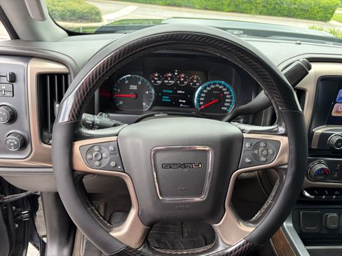 Used 2018 GMC Sierra 3500 Denali w/ Duramax Plus Package AWD/4WD image 18
