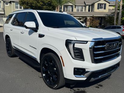 Used 2025 GMC Yukon Elevation w/ Elevation Premium Package