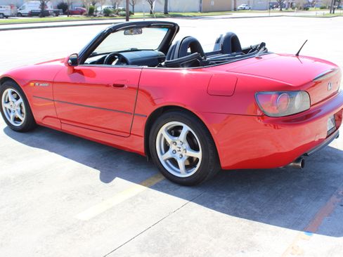 Used 2002 Honda S2000 image 15