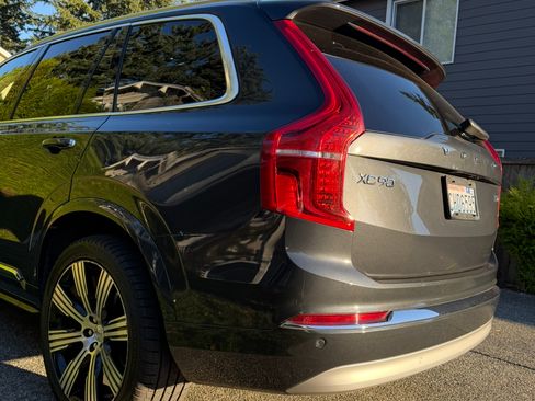 Used 2022 Volvo XC90 T6 Inscription image 10
