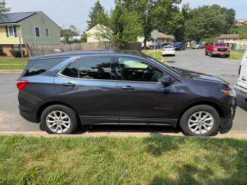 Used 2018 Chevrolet Equinox LT AWD/4WD image 1