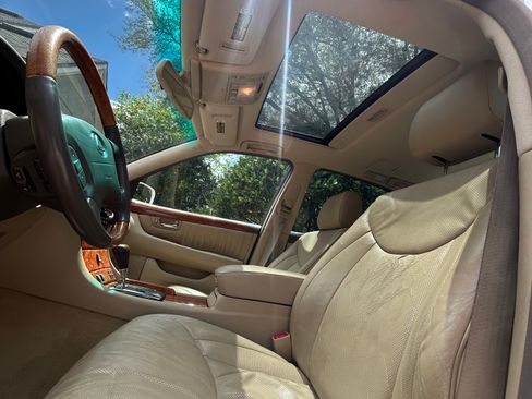 Used 2004 Lexus LS 430 image 14