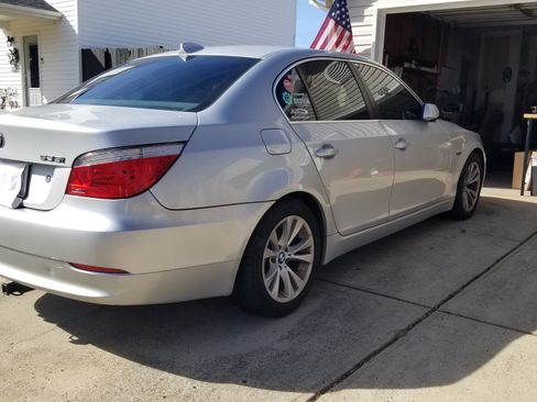 Used 2009 BMW 535i Sedan image 2