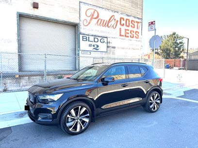 Used 2021 Volvo XC40 P8 Recharge w/ Advanced Package
