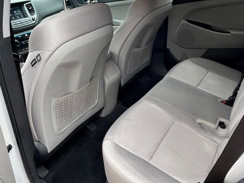Used 2018 Hyundai Tucson SEL image 14