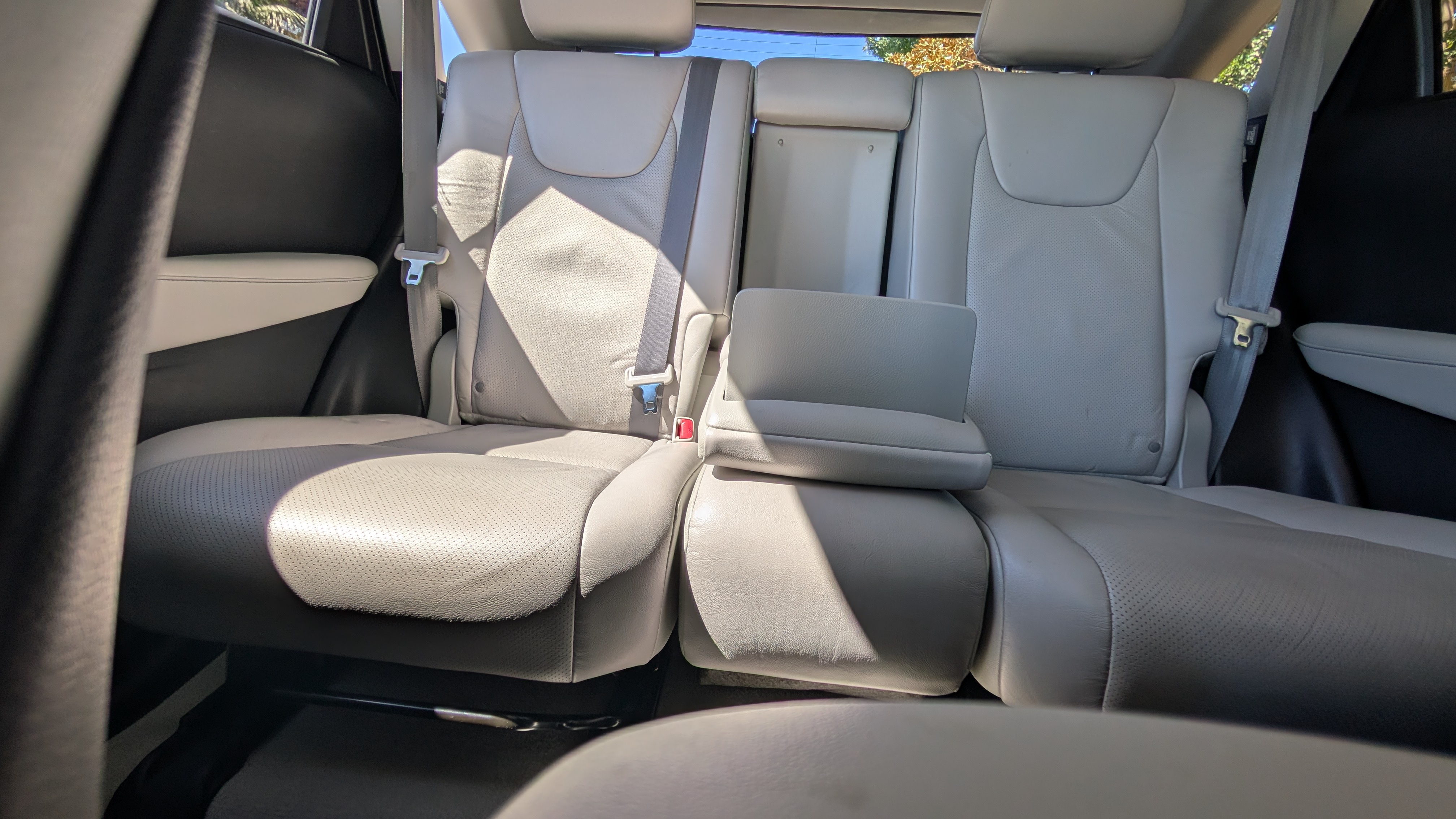 Used 2013 Lexus RX 350 FWD w/ Premium Pkg image 24
