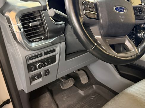 Used 2021 Ford F150 Lariat w/ Equipment Group 502A High image 21