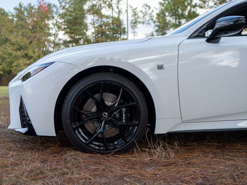 Used 2025 Lexus IS 500 image 10