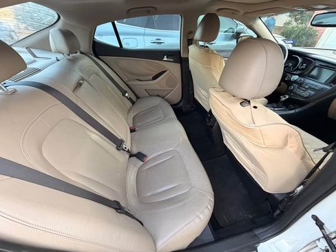 Used 2012 Kia Optima Hybrid w/ Hybrid Premium Technology Pkg image 2