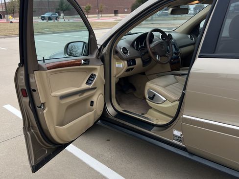 Used 2008 Mercedes-Benz ML 350 4MATIC image 6