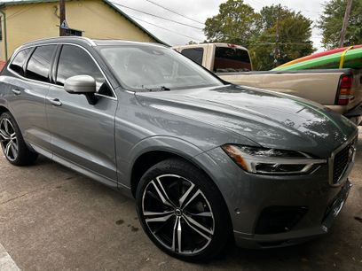 Used 2019 Volvo XC60 T8 R-Design w/ Advanced Package