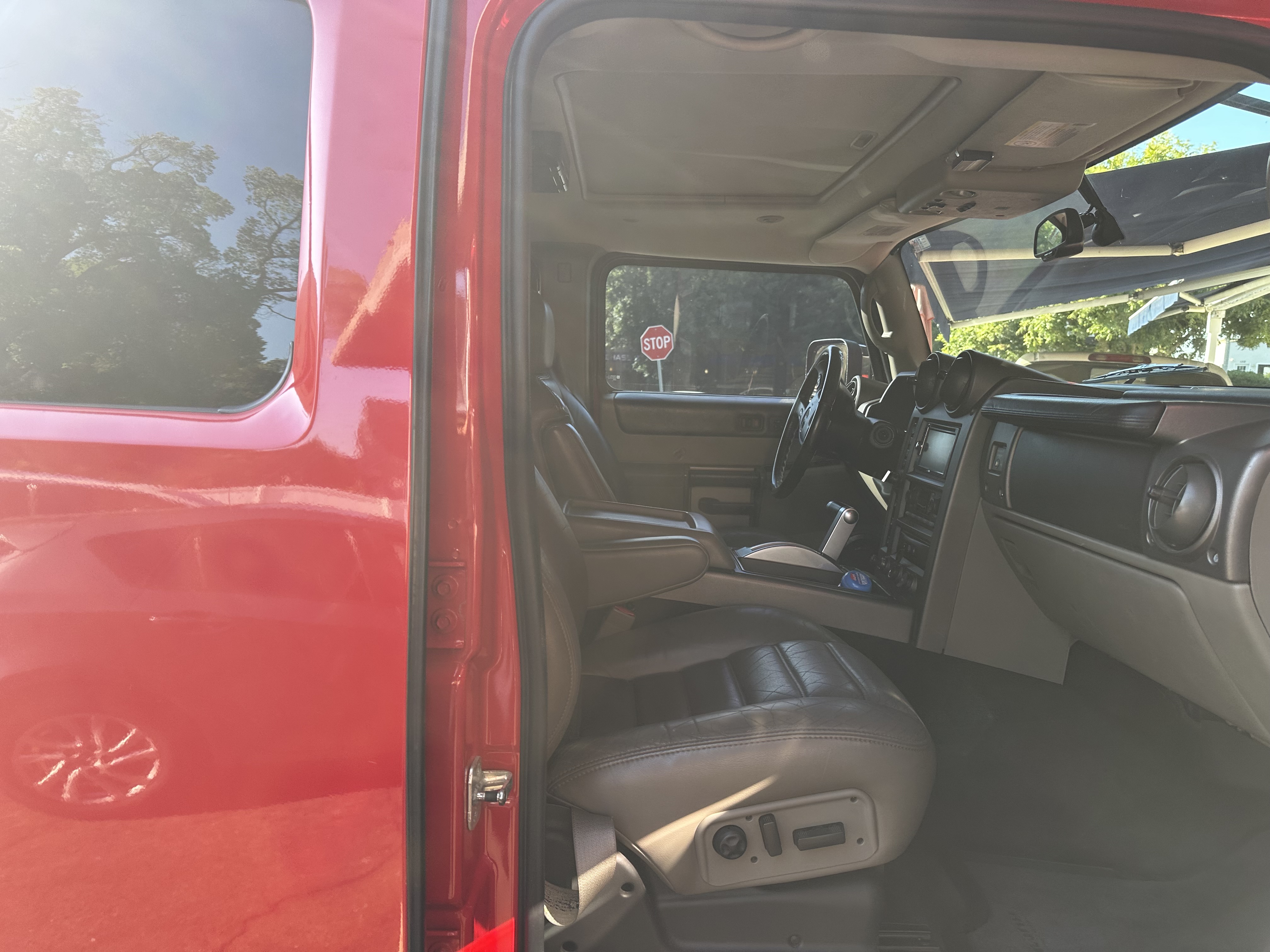 Used 2004 HUMMER H2 AWD/4WD image 14