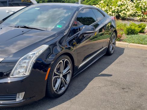 Used 2016 Cadillac ELR w/ Performance Package FWD image 6
