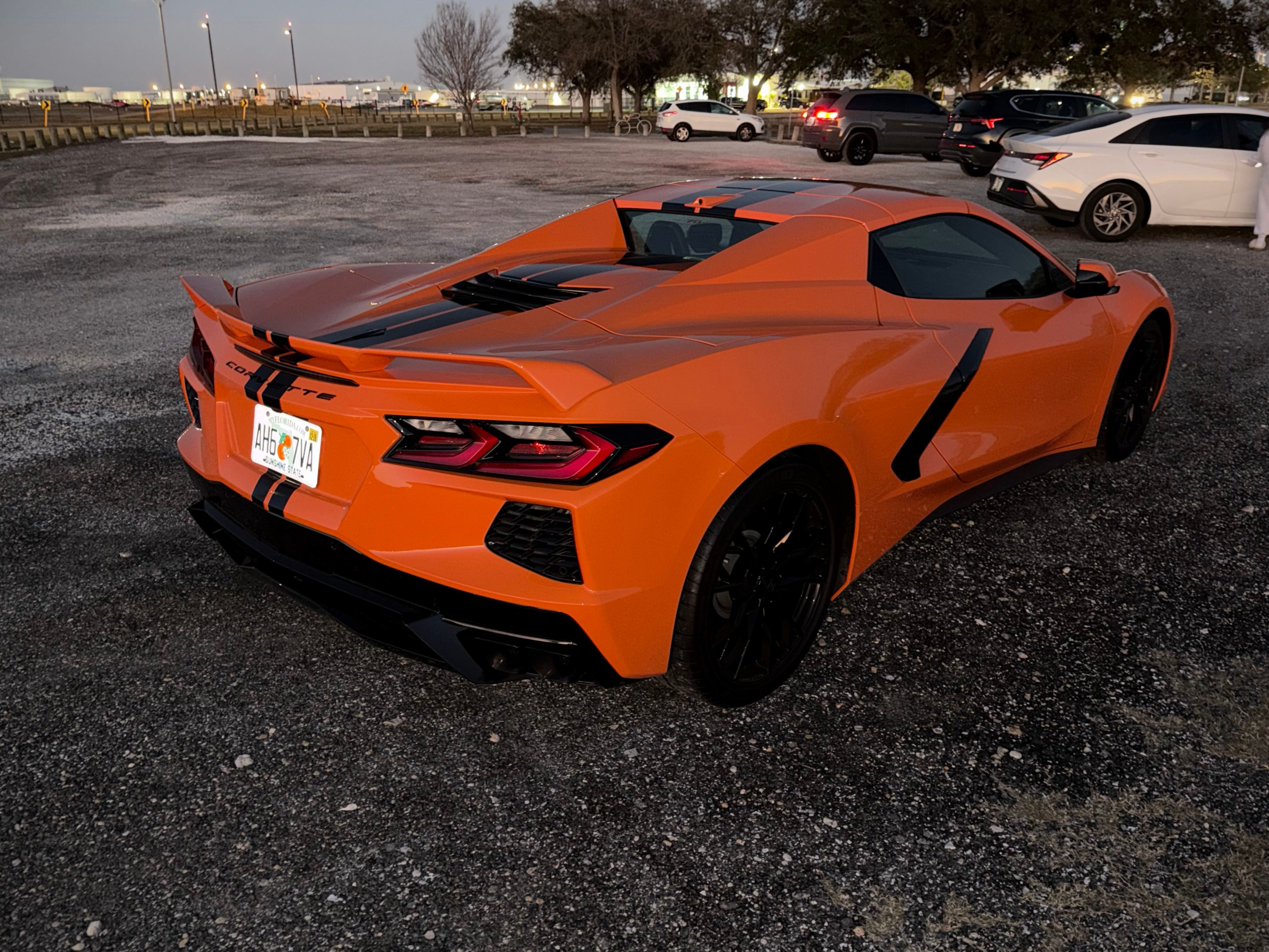 Used 2023 Chevrolet Corvette Stingray Premium Conv w/ Z51 Performance Package RWD image 6