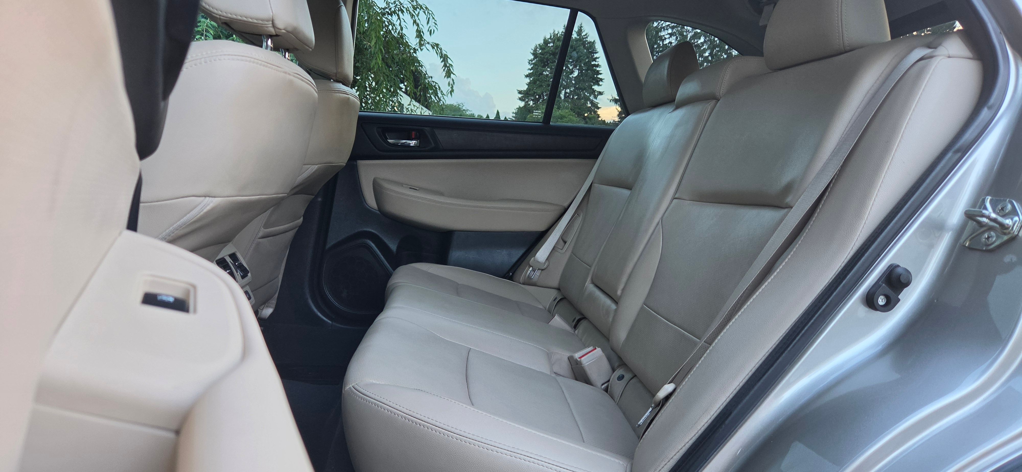 Used 2016 Subaru Outback 2.5i Limited AWD/4WD image 17