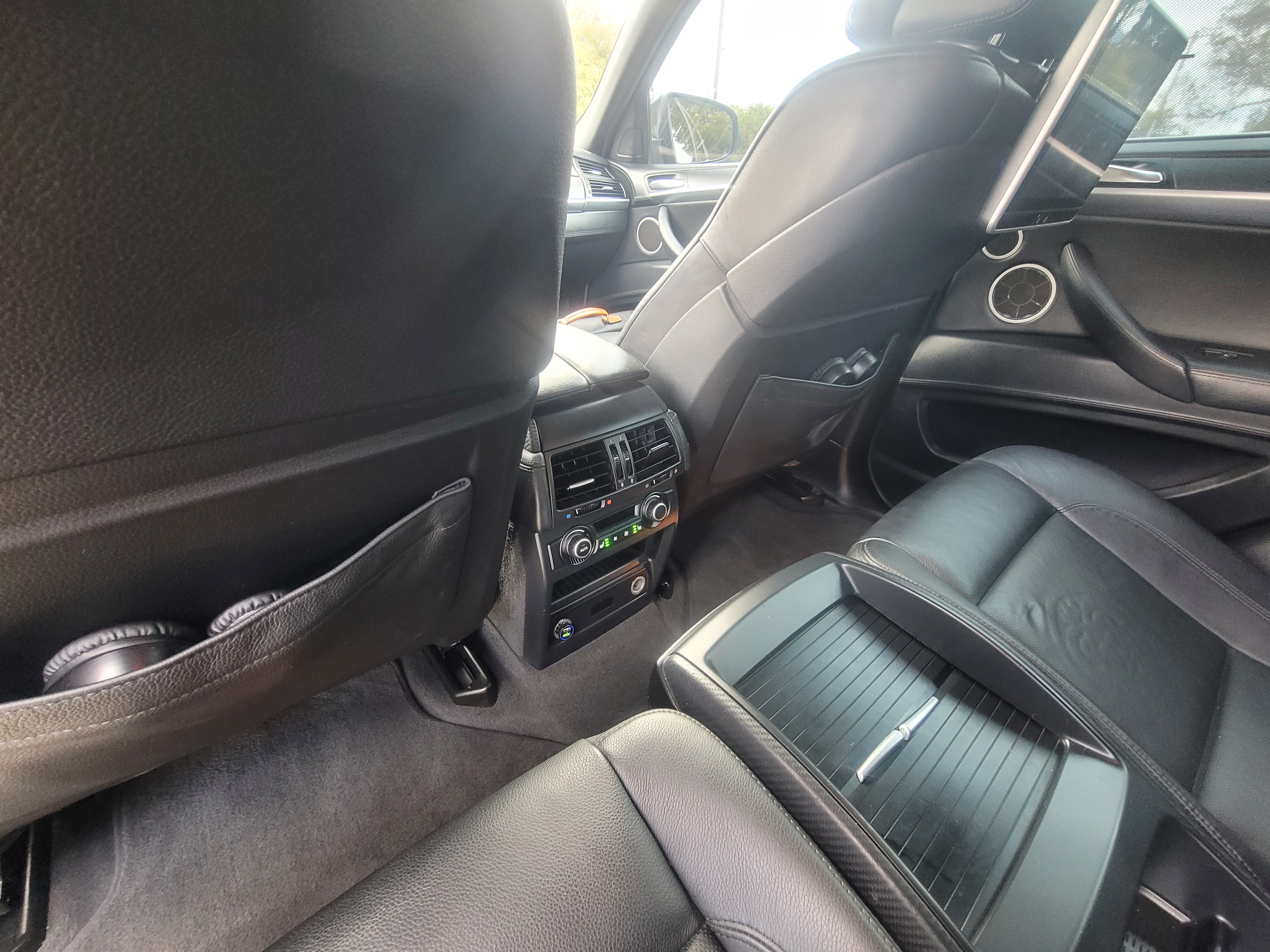 Used 2011 BMW X6 M AWD/4WD image 18
