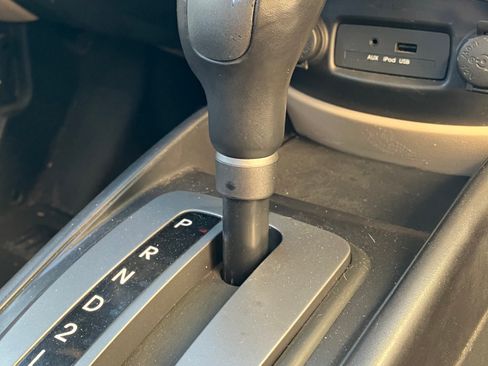 Used 2010 Kia Soul ! FWD image 20