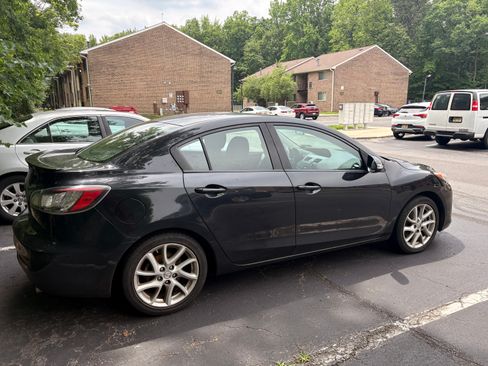 Used 2012 MAZDA MAZDA3 s Touring FWD image 4