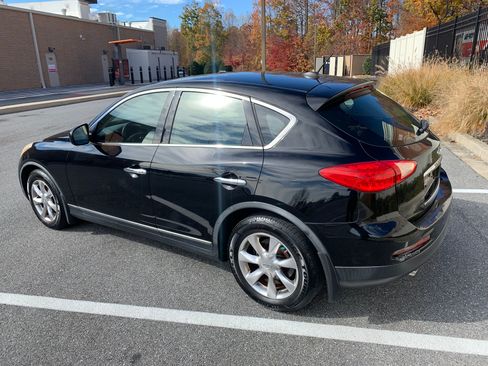 Used 2008 INFINITI EX35 Journey w/ Navigation Pkg image 2